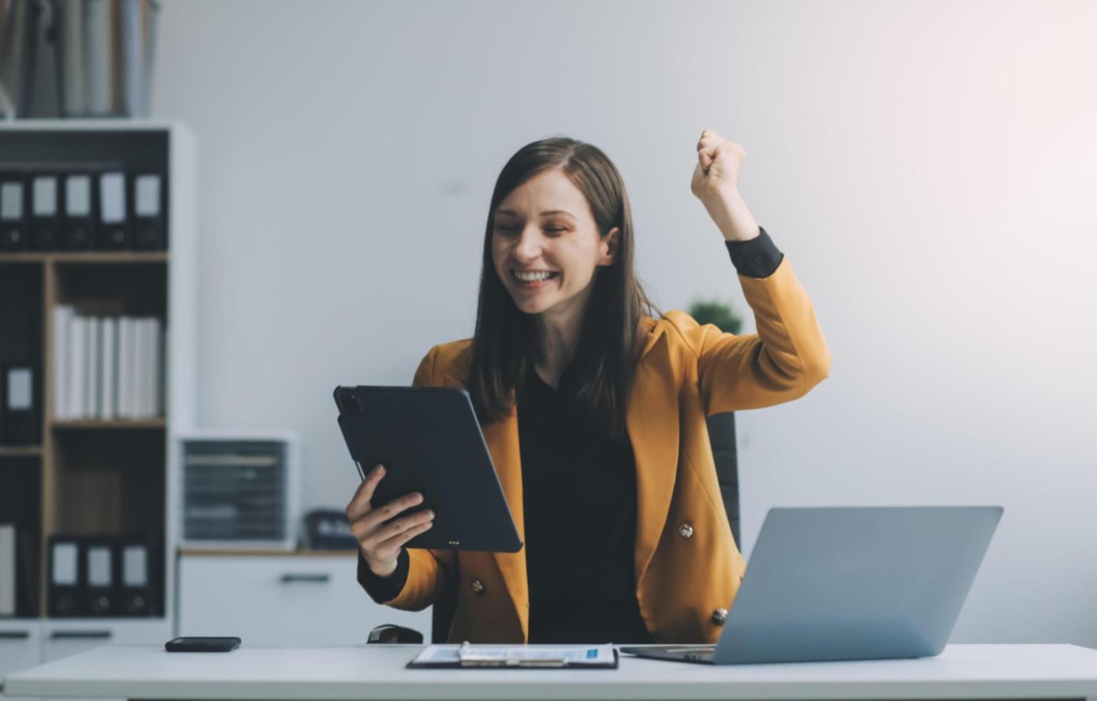 Análisis de métricas SEO en pantalla